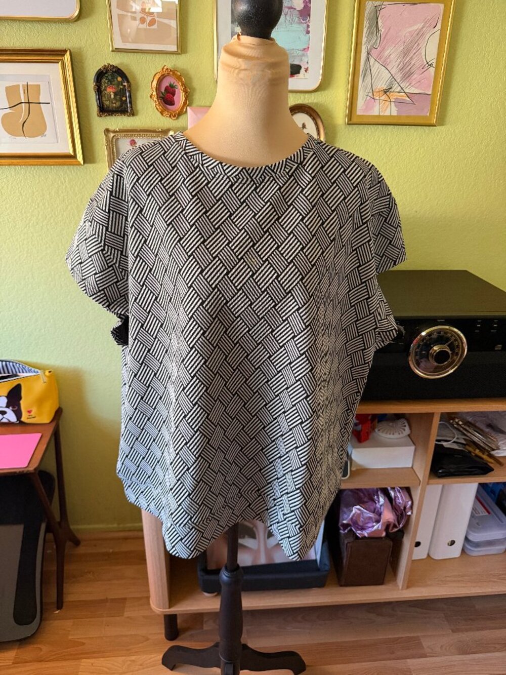 See and Be Seen W5 Anthropologie Geometric Basketweave Textured Knit Top Size L